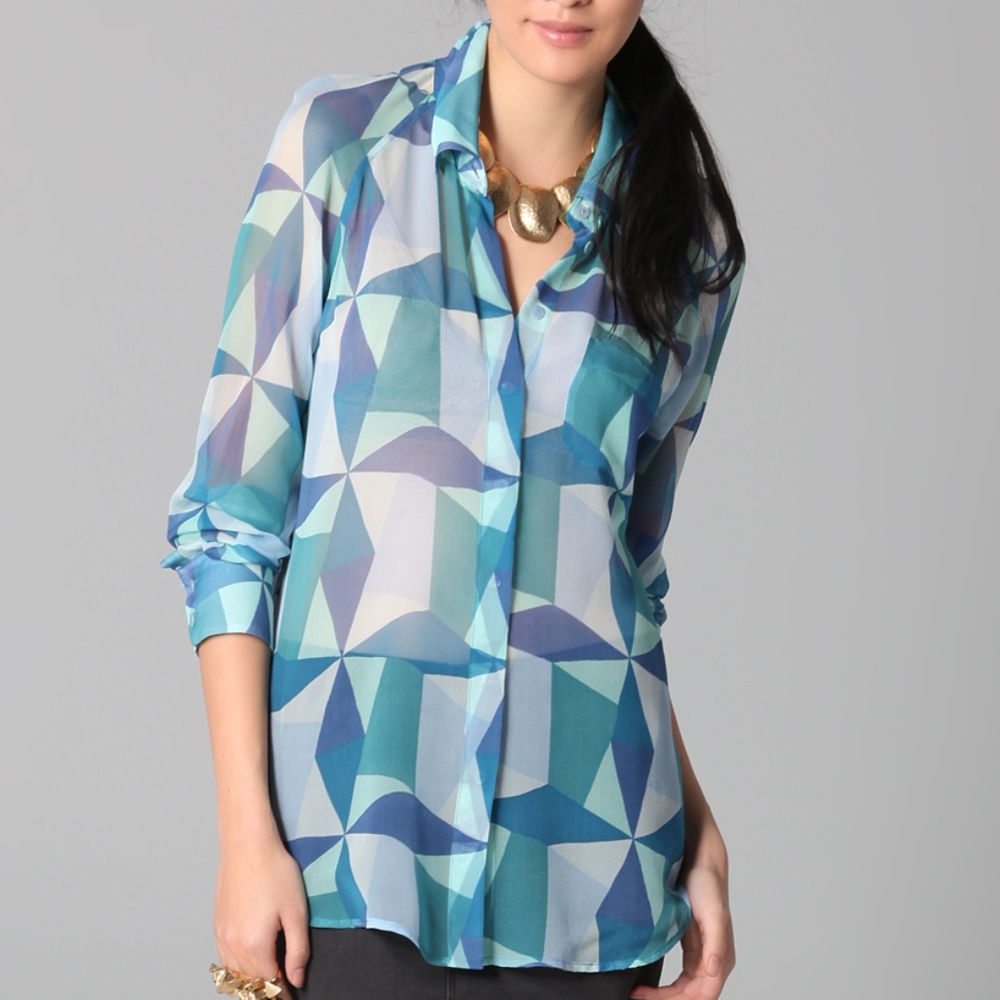 Sheer Blue Pinwheel Patterned Blouse